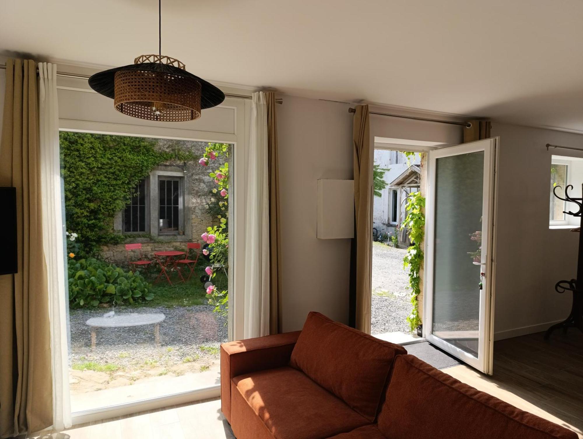 Maison Irondas Saint-Pierre-d'Aurillac Kültér fotó