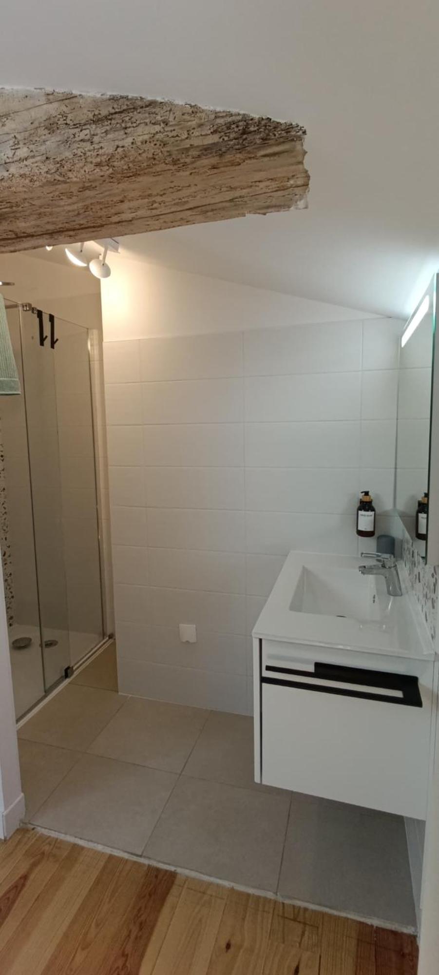 Maison Irondas Saint-Pierre-d'Aurillac Szoba fotó